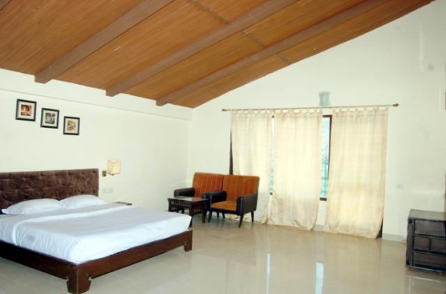 Natureraga Fernhill Resort Chail Habitación foto